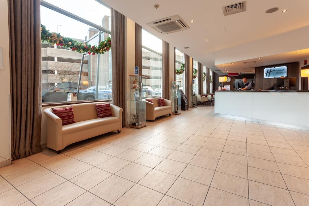 Holiday Inn Express - Glasgow - City Ctr Theatreland By Ihg Екстер'єр фото