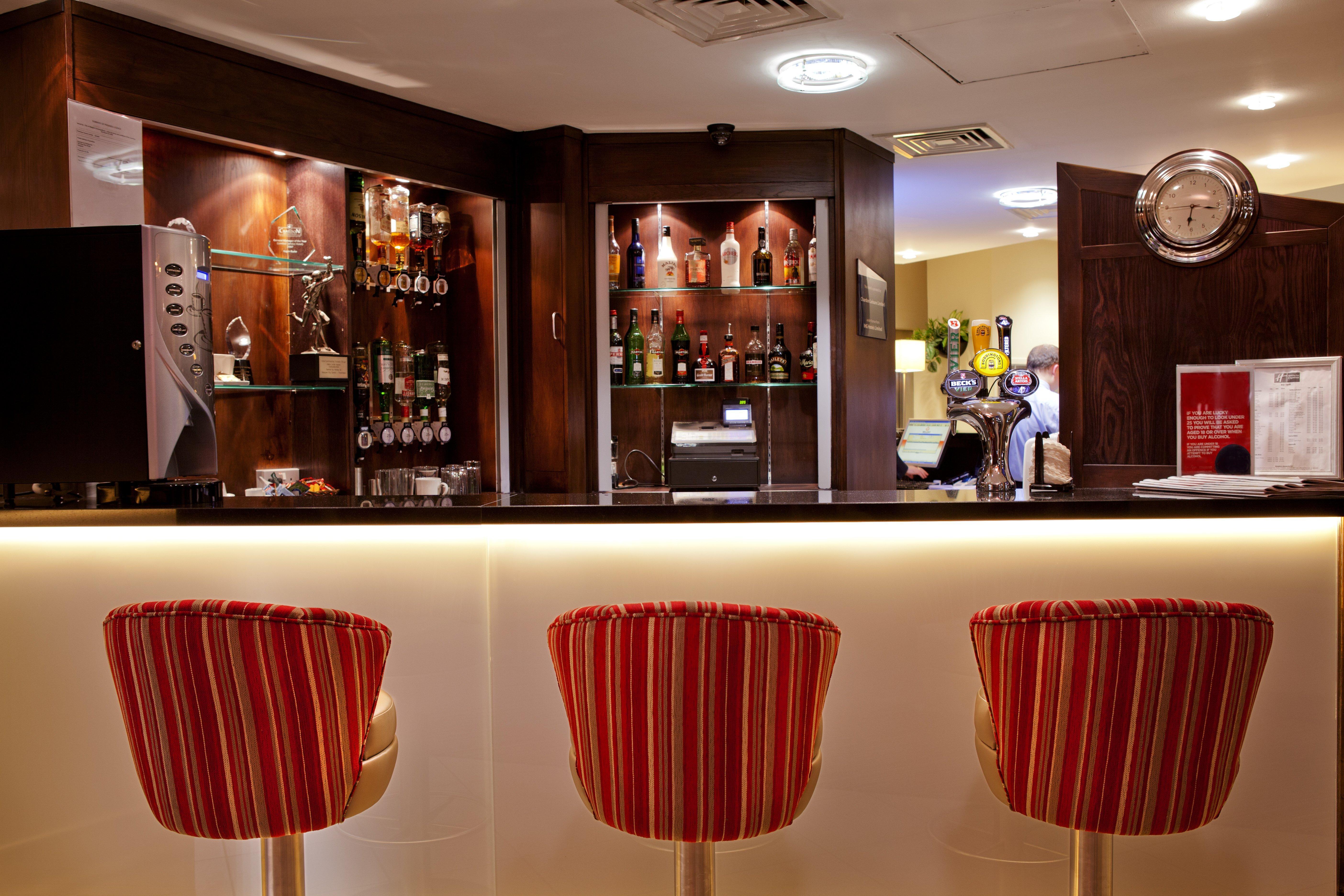 Holiday Inn Express - Glasgow - City Ctr Theatreland By Ihg Екстер'єр фото